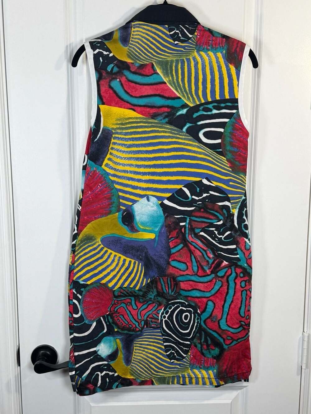 Catherine Malandrino Tropical Fish Print Sleeveless Dress with Pockets - Picture 6 of 7